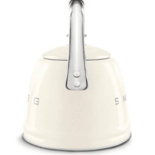 smeg Retro Style Stovetop Kettle - cream white