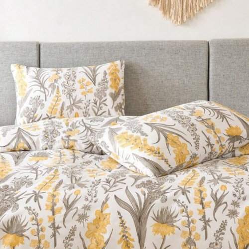 King Size 6 pieces, duvet cover set, yellow flowers design.