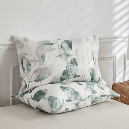 Queen size 6 piece beddsing set, with green and grey leaves. - BusDeals
